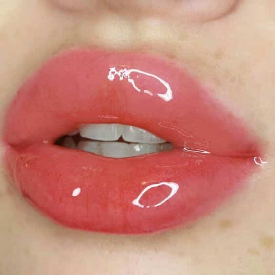 hydra gloss lips